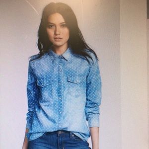 Hinge long sleeve button down